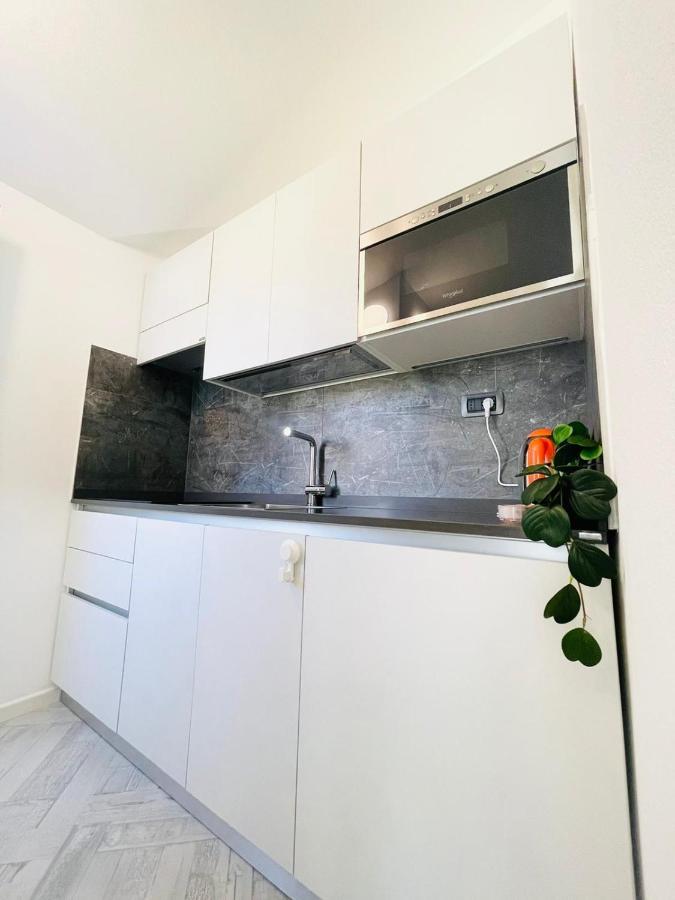 Residence Villa Giulia อาร์บาตักซ์ ภายนอก รูปภาพ